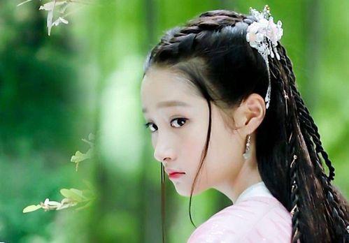 新沂吃瓜女主,揭秘网络热议背后的真相